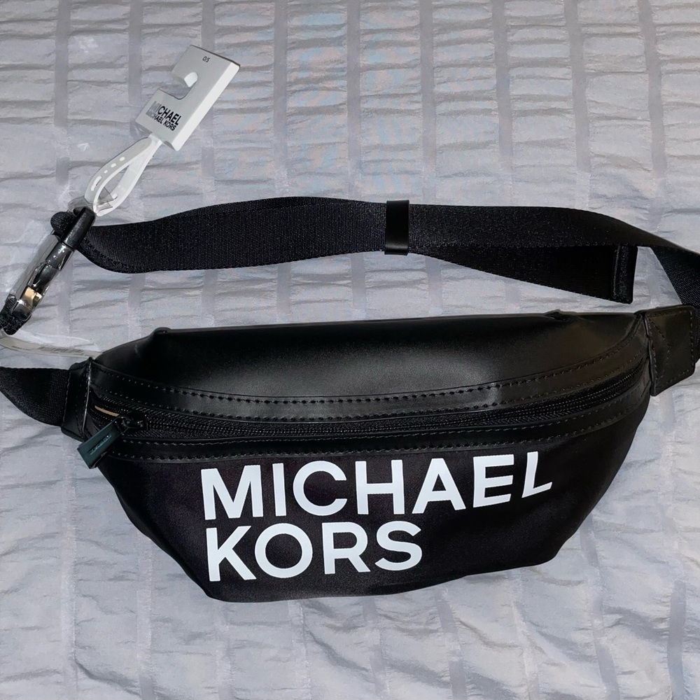 NWT Michael Kors belt bag